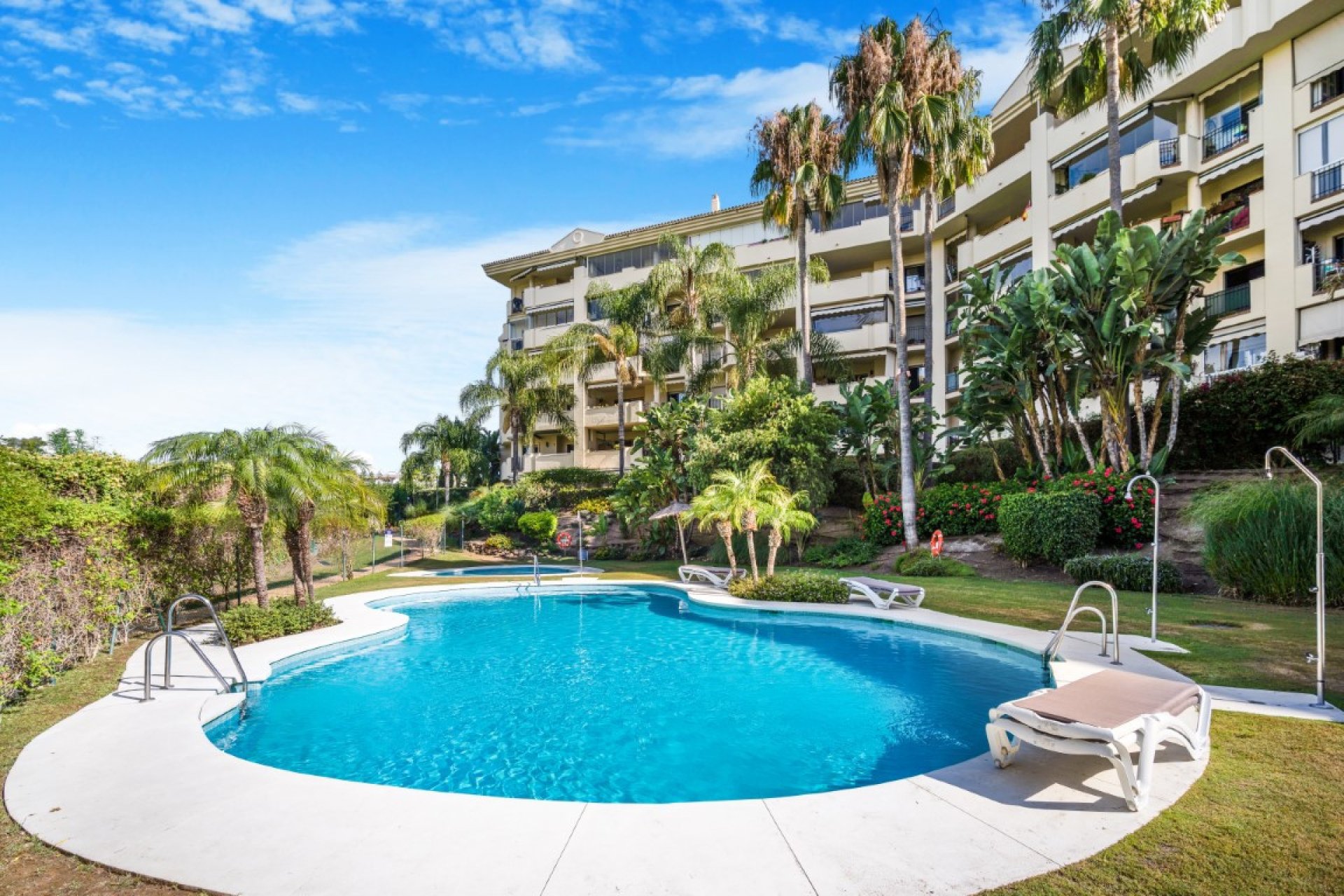 Resale - Apartment - Middle Floor Apartment - Marbella - San Pedro De Alcantara