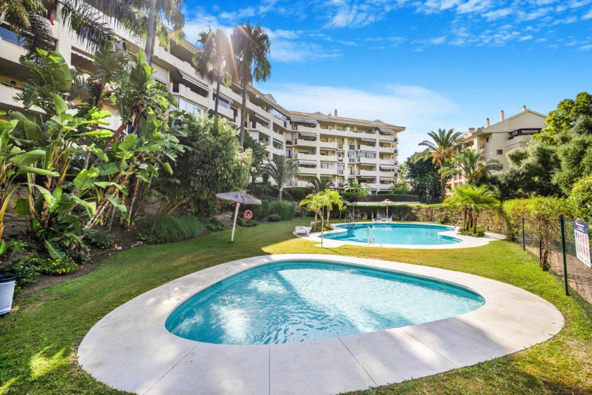 Resale - Apartment - Middle Floor Apartment - Marbella - San Pedro De Alcantara