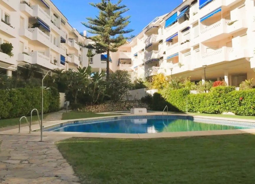 Resale - Apartment - Middle Floor Apartment - Marbella - San Pedro De Alcantara