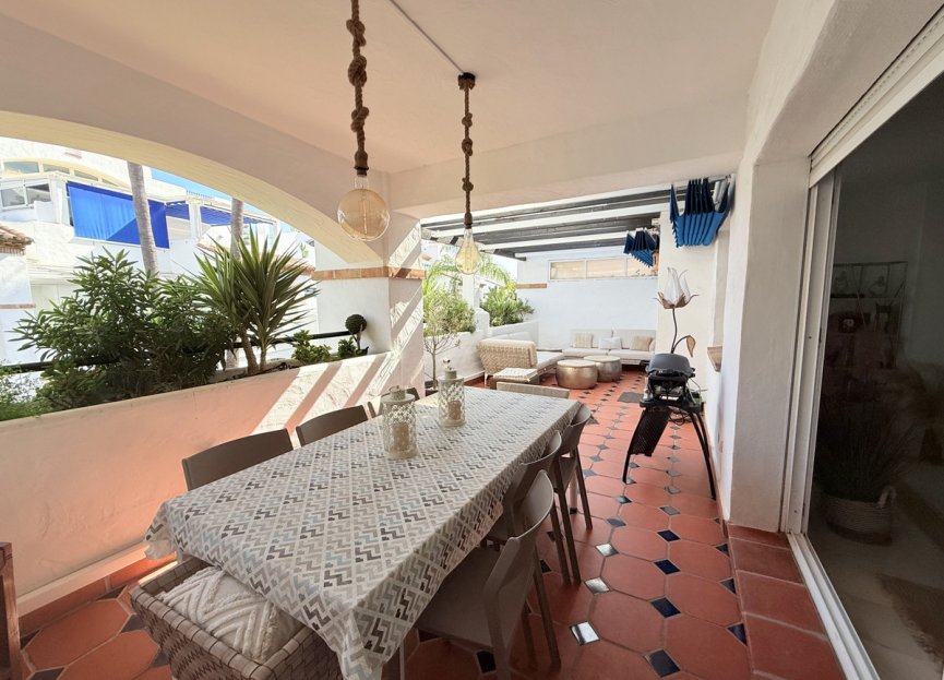 Resale - Apartment - Middle Floor Apartment - Marbella - San Pedro De Alcantara