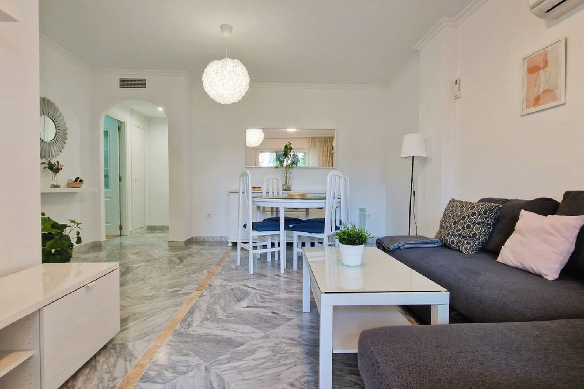 Resale - Apartment - Middle Floor Apartment - Marbella - San Pedro De Alcantara