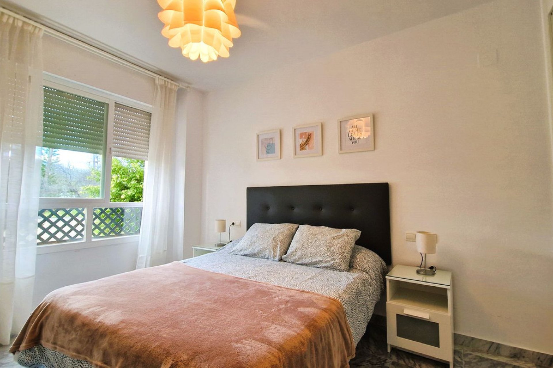 Resale - Apartment - Middle Floor Apartment - Marbella - San Pedro De Alcantara