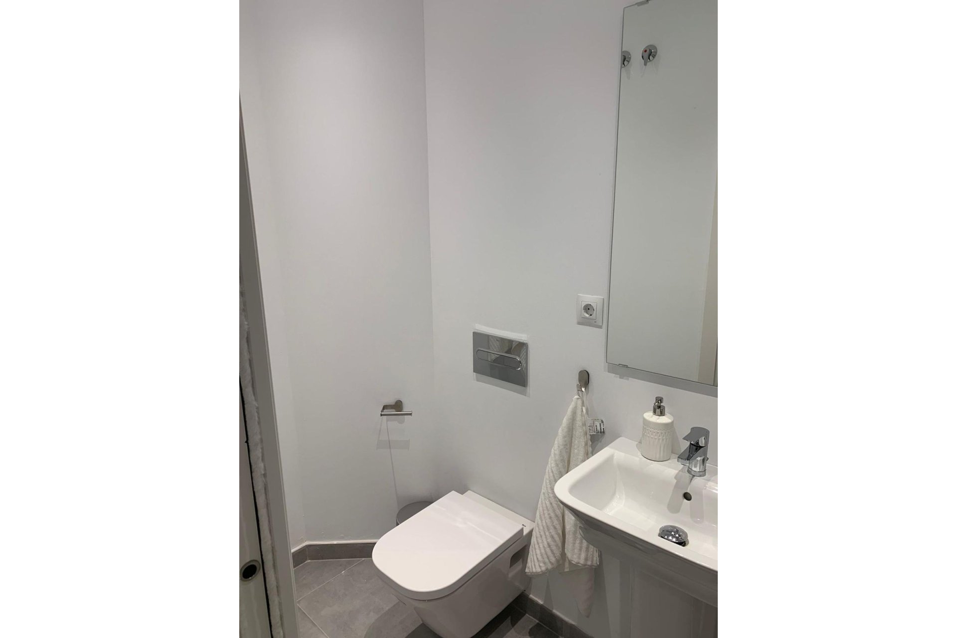 Resale - Apartment - Middle Floor Apartment - Marbella - San Pedro De Alcantara