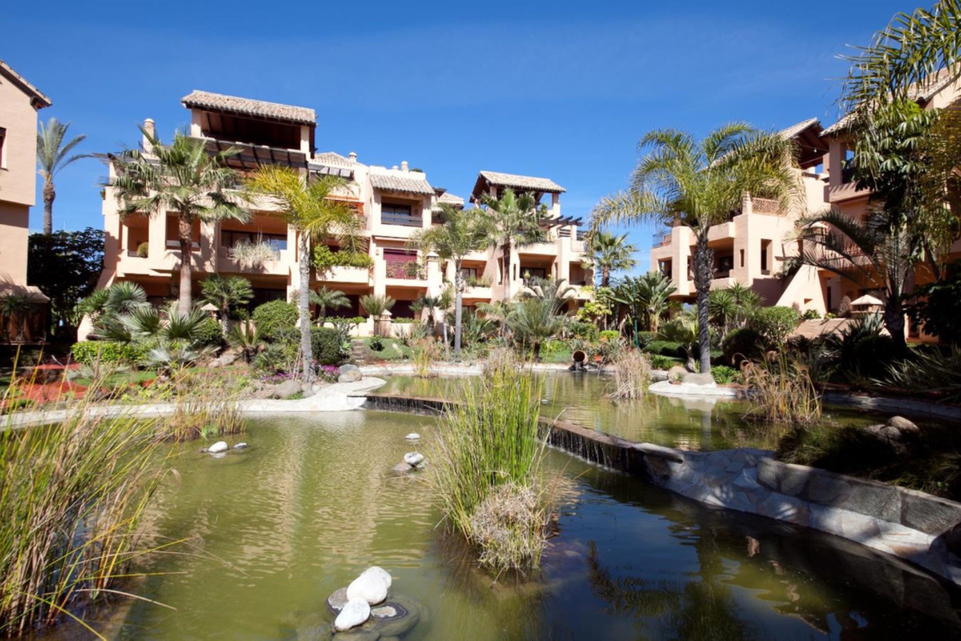 Resale - Apartment - Middle Floor Apartment - Marbella - San Pedro De Alcantara