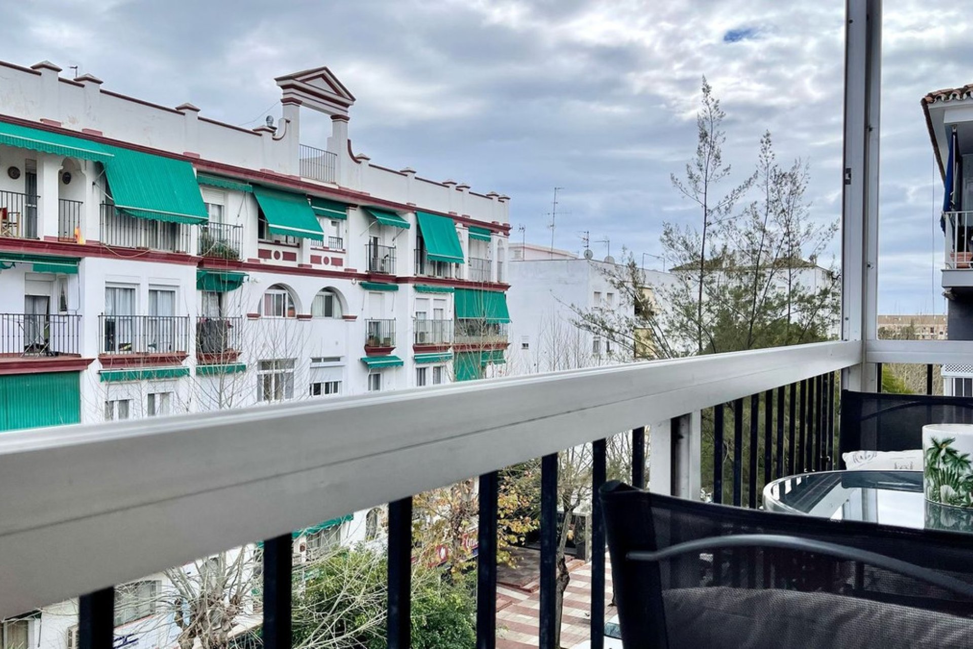 Resale - Apartment - Middle Floor Apartment - Marbella - San Pedro De Alcantara