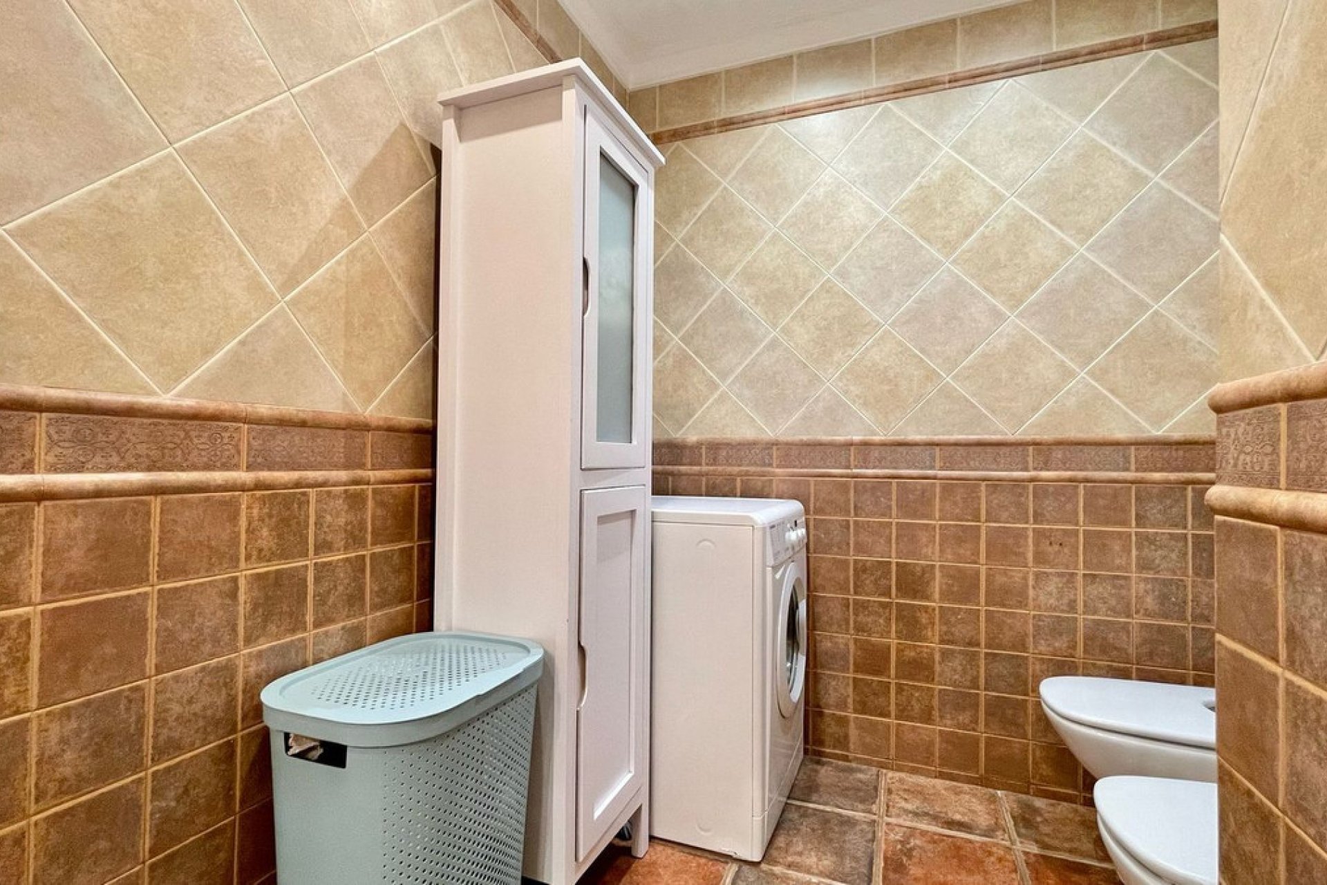 Resale - Apartment - Middle Floor Apartment - Marbella - San Pedro De Alcantara