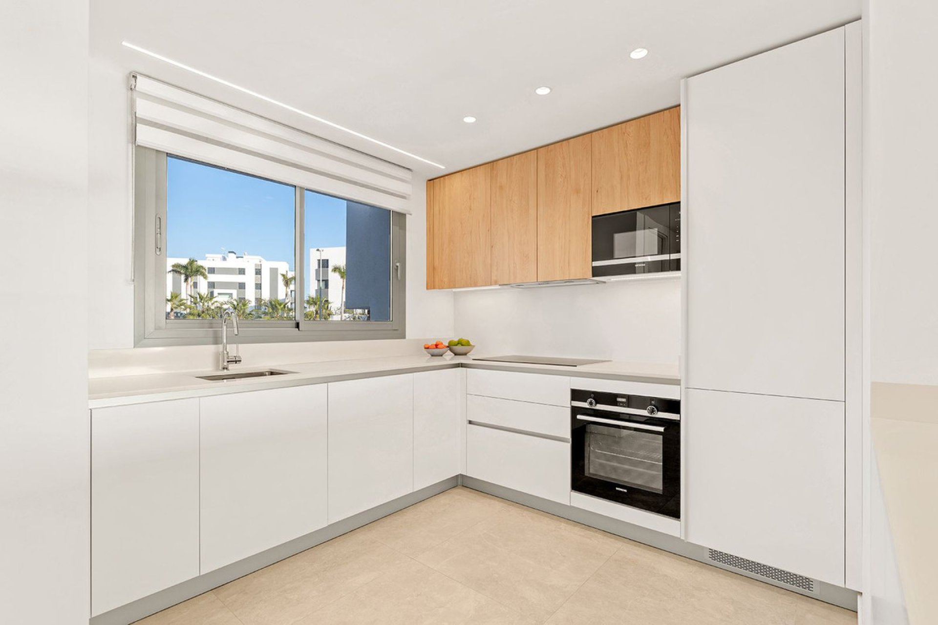 Resale - Apartment - Middle Floor Apartment - Marbella - Santa Clara