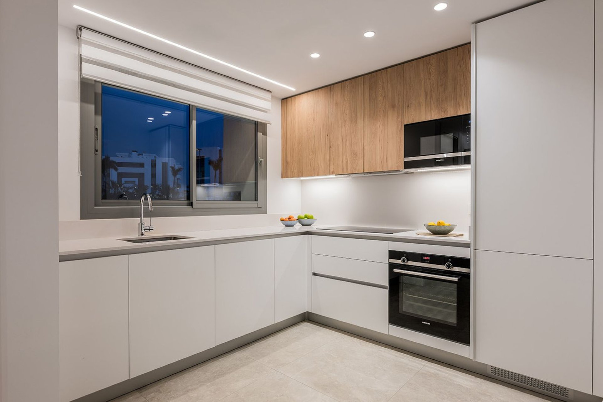 Resale - Apartment - Middle Floor Apartment - Marbella - Santa Clara