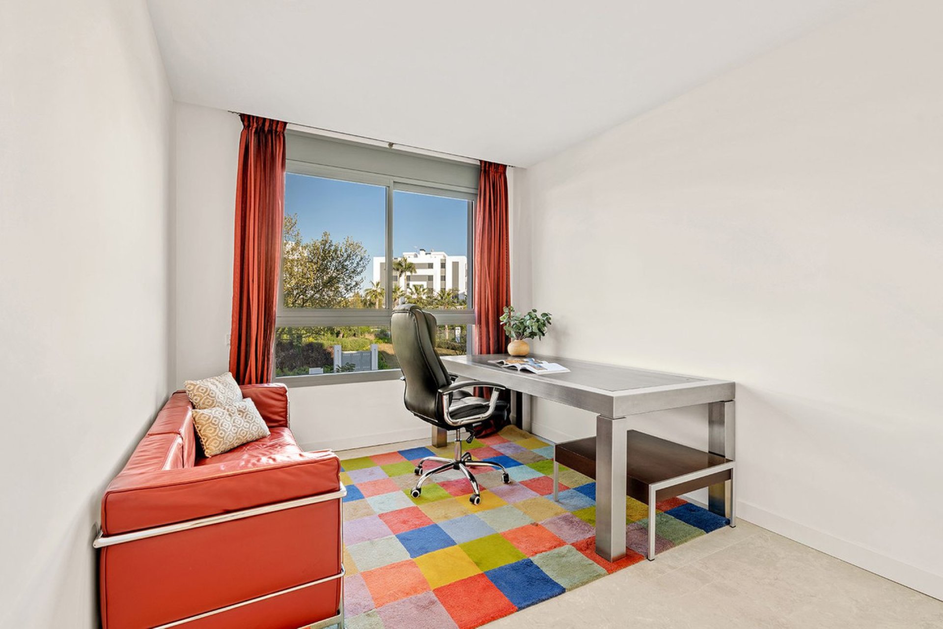 Resale - Apartment - Middle Floor Apartment - Marbella - Santa Clara