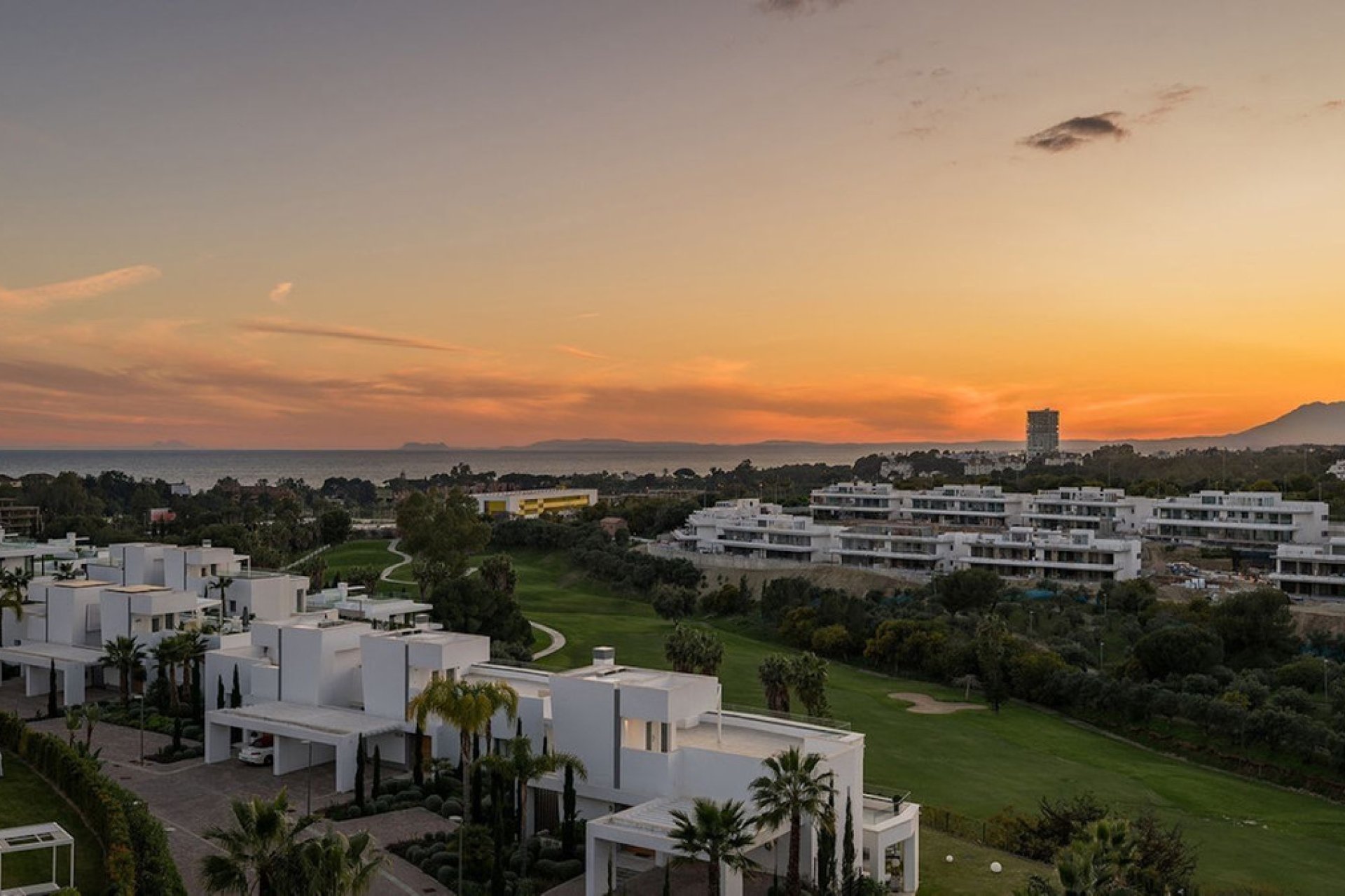 Resale - Apartment - Middle Floor Apartment - Marbella - Santa Clara