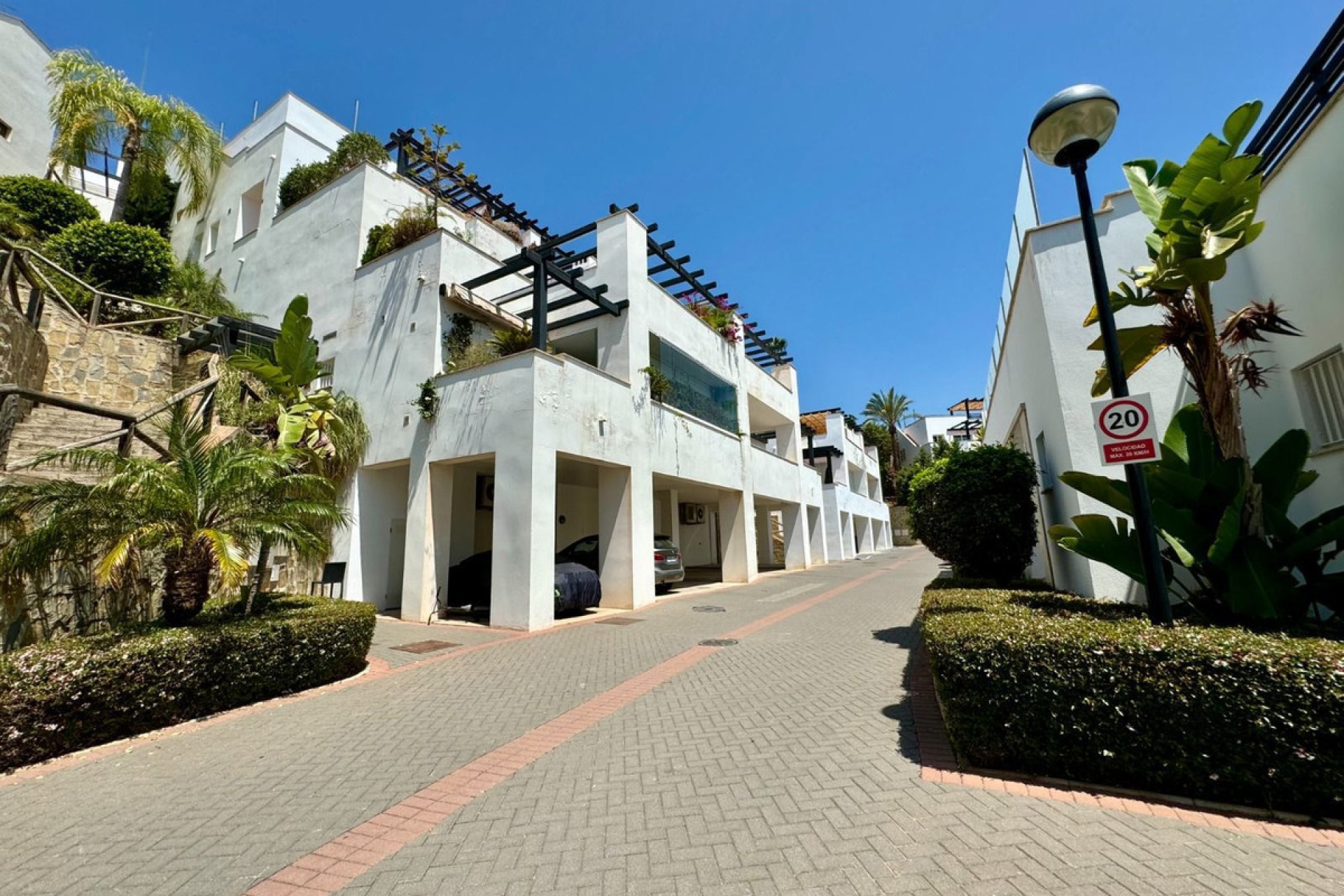 Resale - Apartment - Middle Floor Apartment - Marbella - Santa Clara