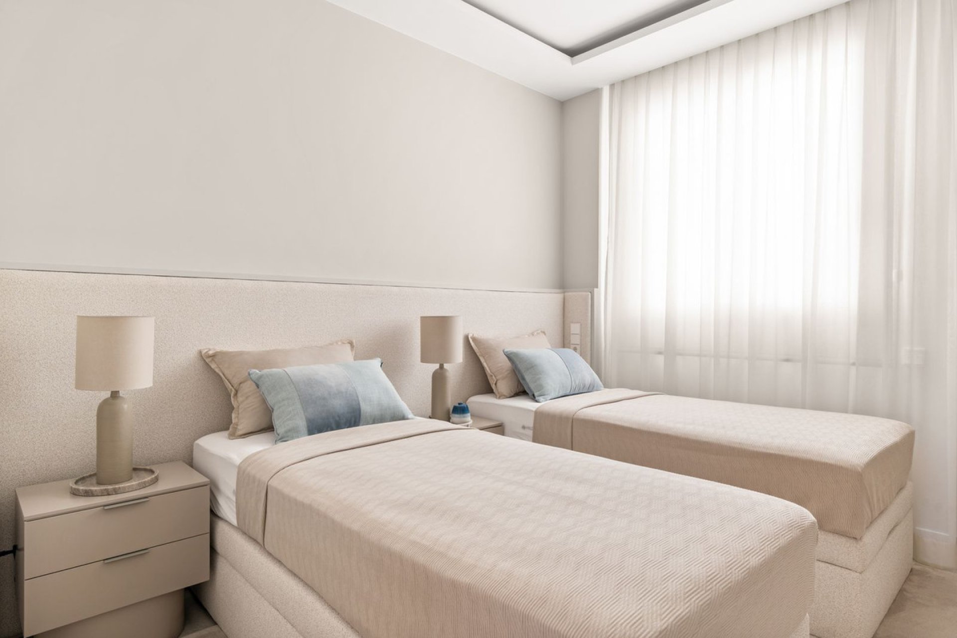 Resale - Apartment - Middle Floor Apartment - Marbella - Santa Clara