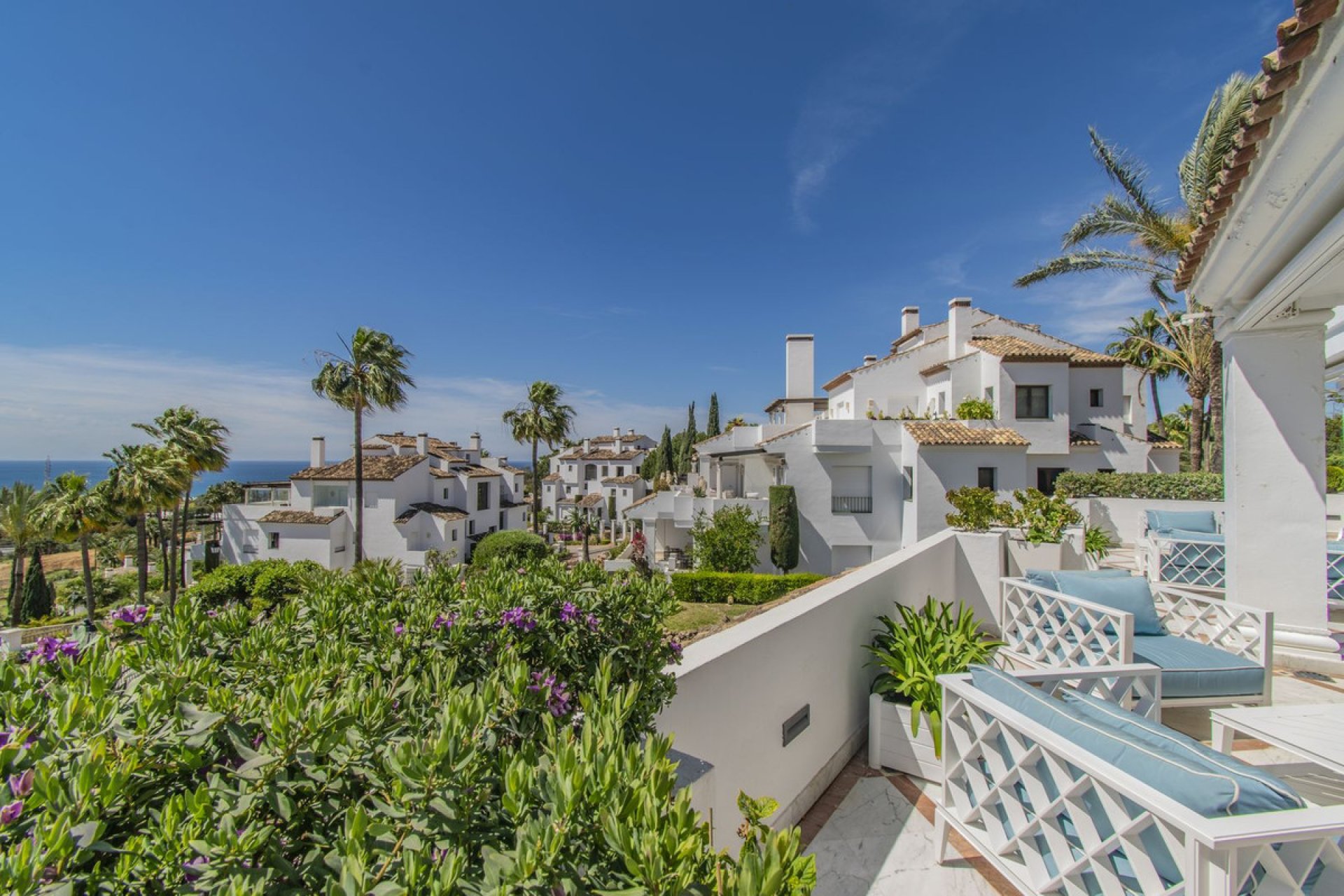 Resale - Apartment - Middle Floor Apartment - Marbella - Sierra Blanca