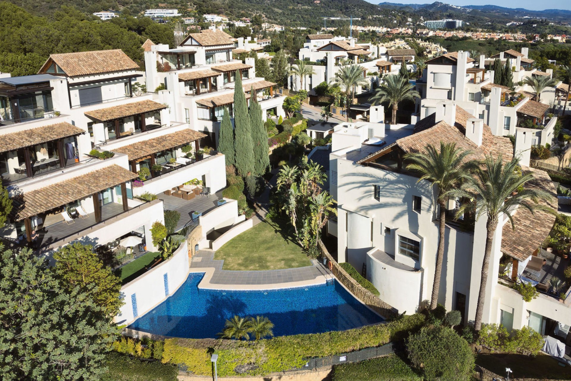 Resale - Apartment - Middle Floor Apartment - Marbella - Sierra Blanca