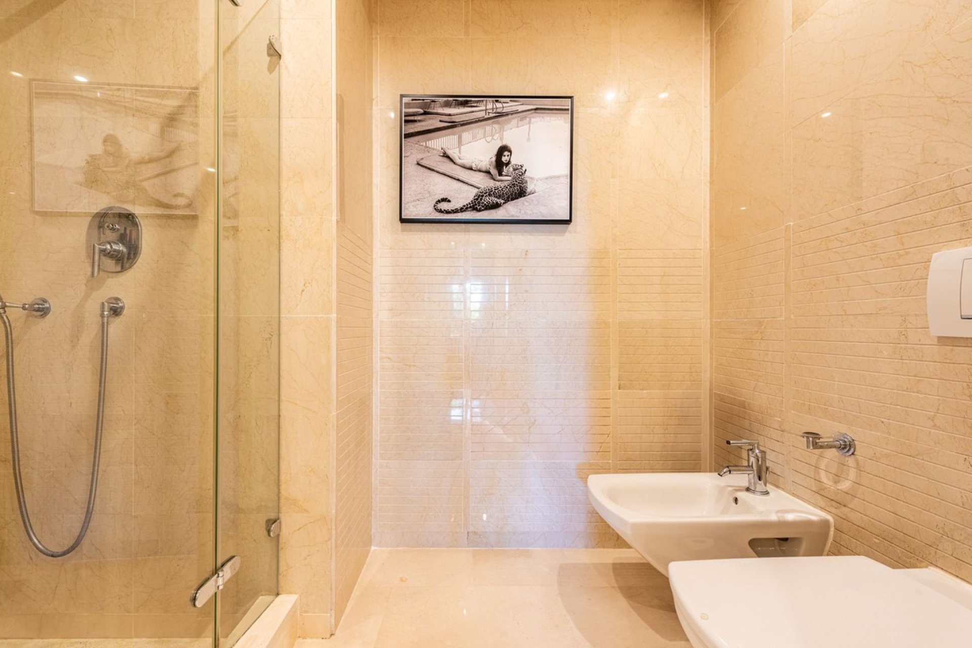 Resale - Apartment - Middle Floor Apartment - Marbella - Sierra Blanca