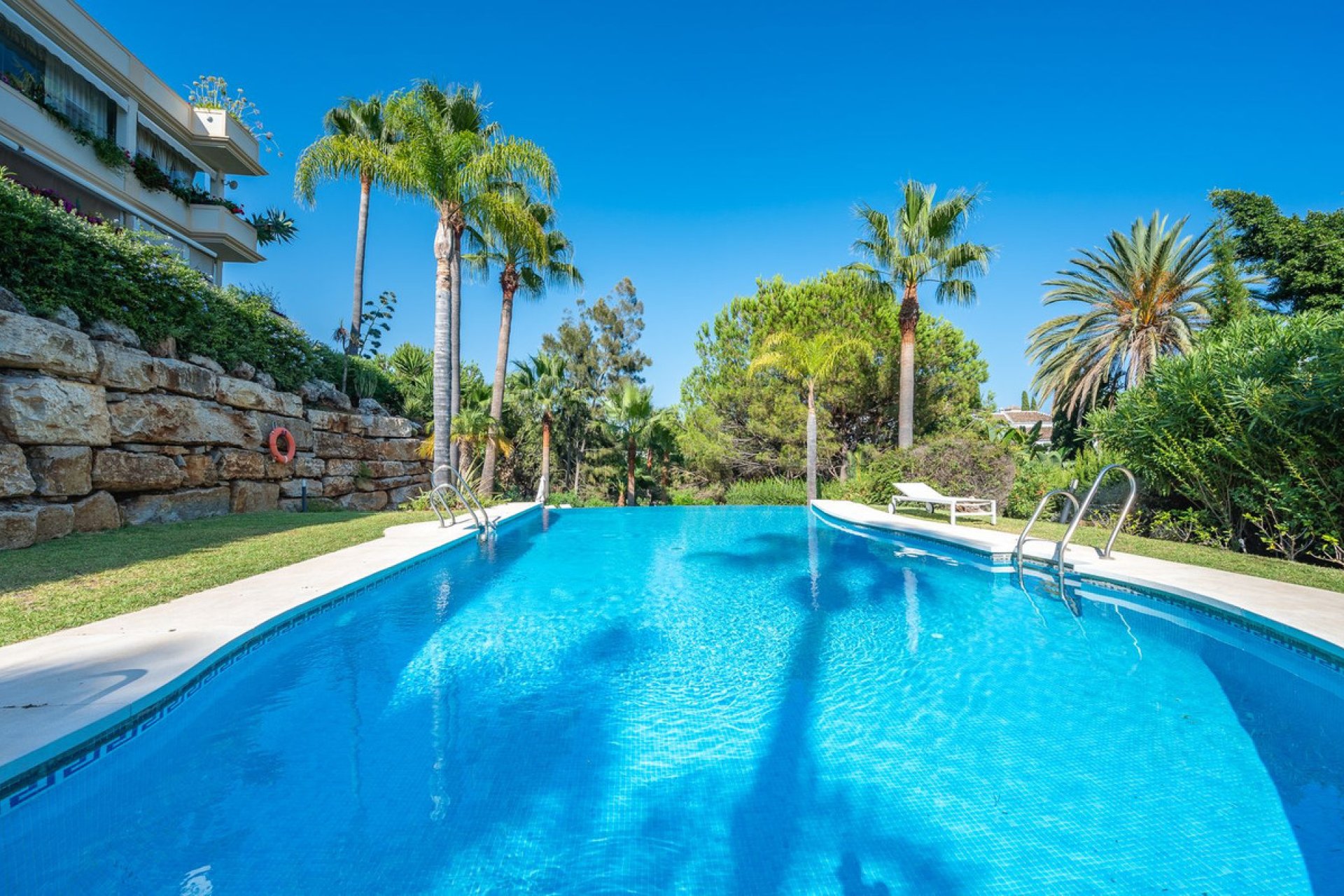 Resale - Apartment - Middle Floor Apartment - Marbella - The Golden Mile