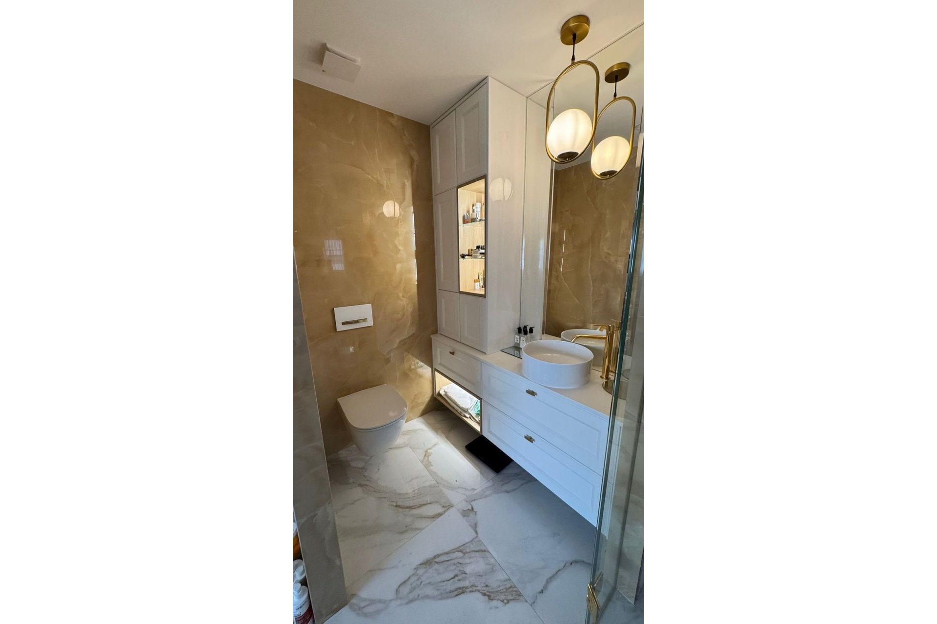 Resale - Apartment - Middle Floor Apartment - Marbella - The Golden Mile