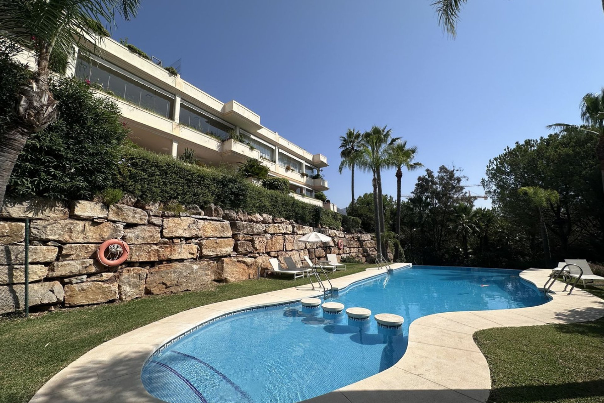 Resale - Apartment - Middle Floor Apartment - Marbella - The Golden Mile