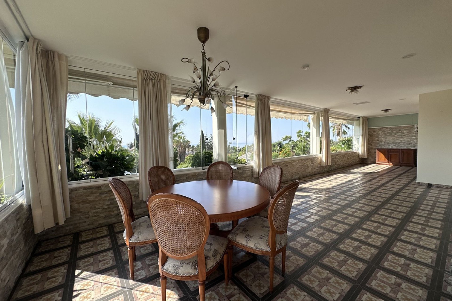 Resale - Apartment - Middle Floor Apartment - Marbella - The Golden Mile