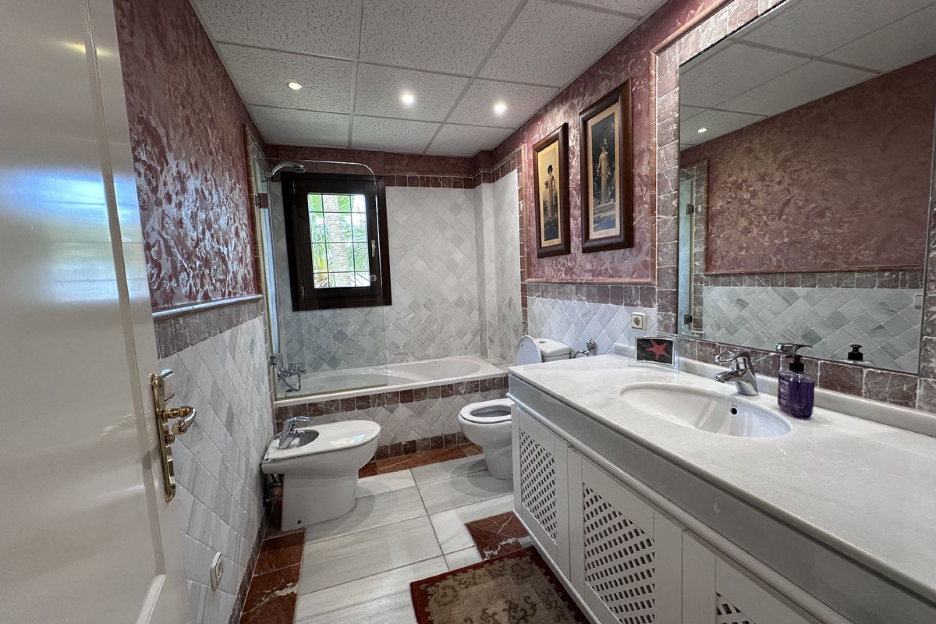 Resale - Apartment - Middle Floor Apartment - Marbella - The Golden Mile