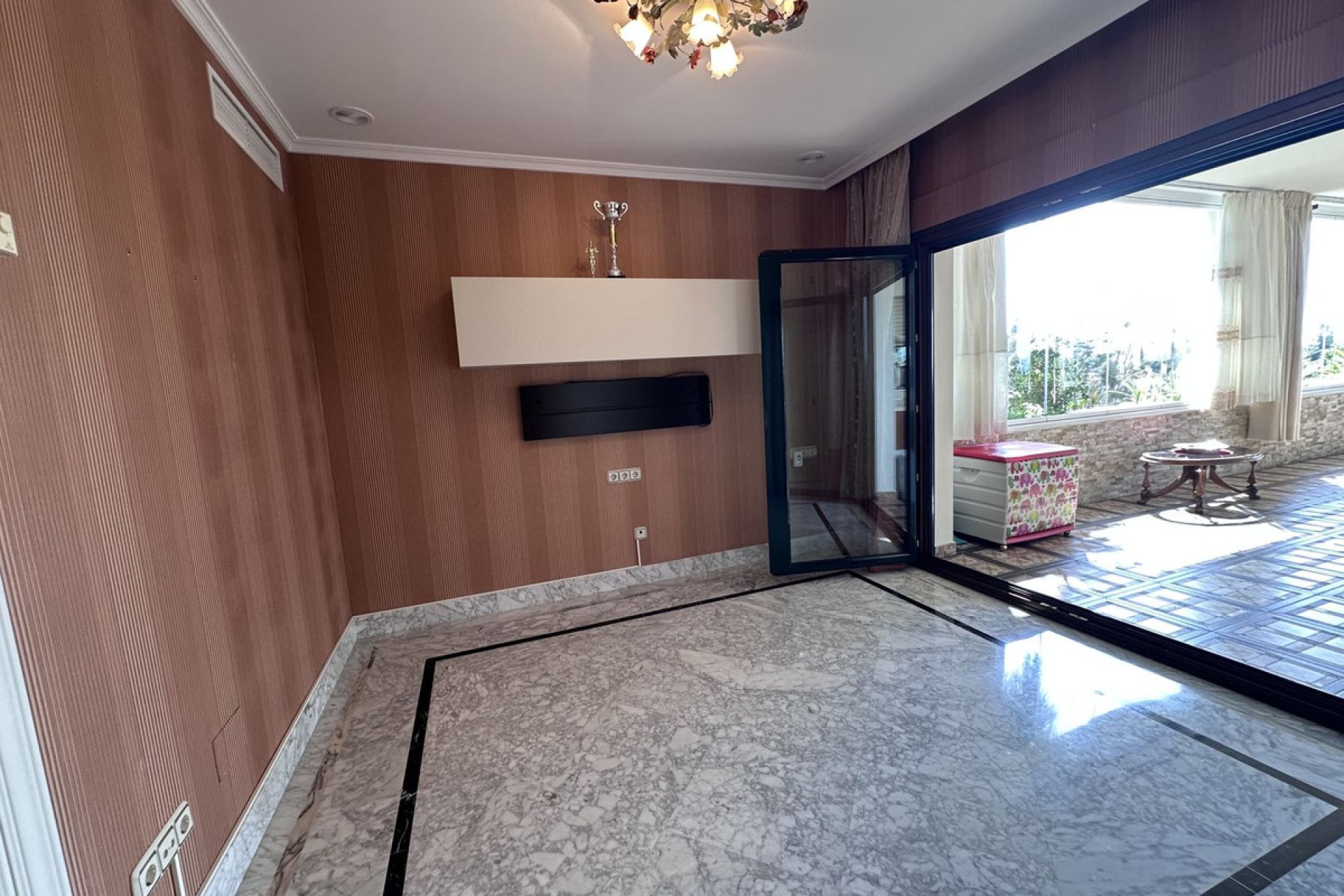 Resale - Apartment - Middle Floor Apartment - Marbella - The Golden Mile
