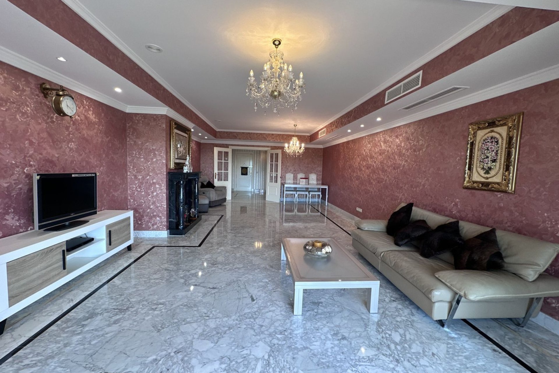 Resale - Apartment - Middle Floor Apartment - Marbella - The Golden Mile