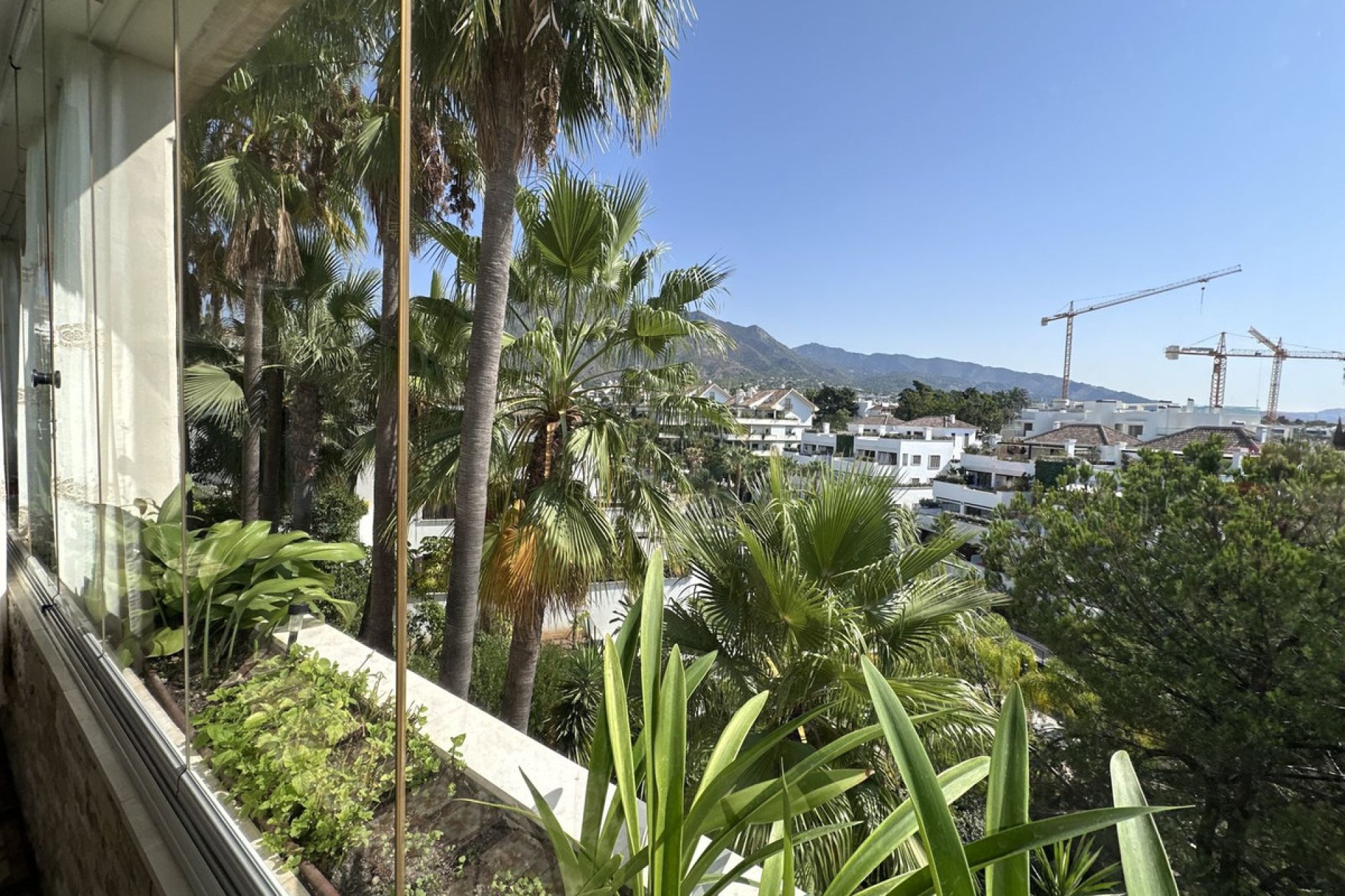 Resale - Apartment - Middle Floor Apartment - Marbella - The Golden Mile