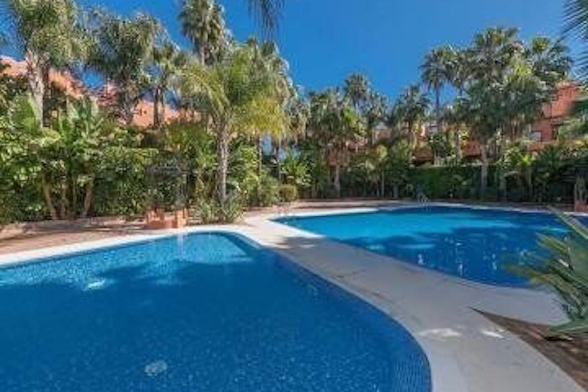 Resale - Apartment - Middle Floor Apartment - Marbella - The Golden Mile