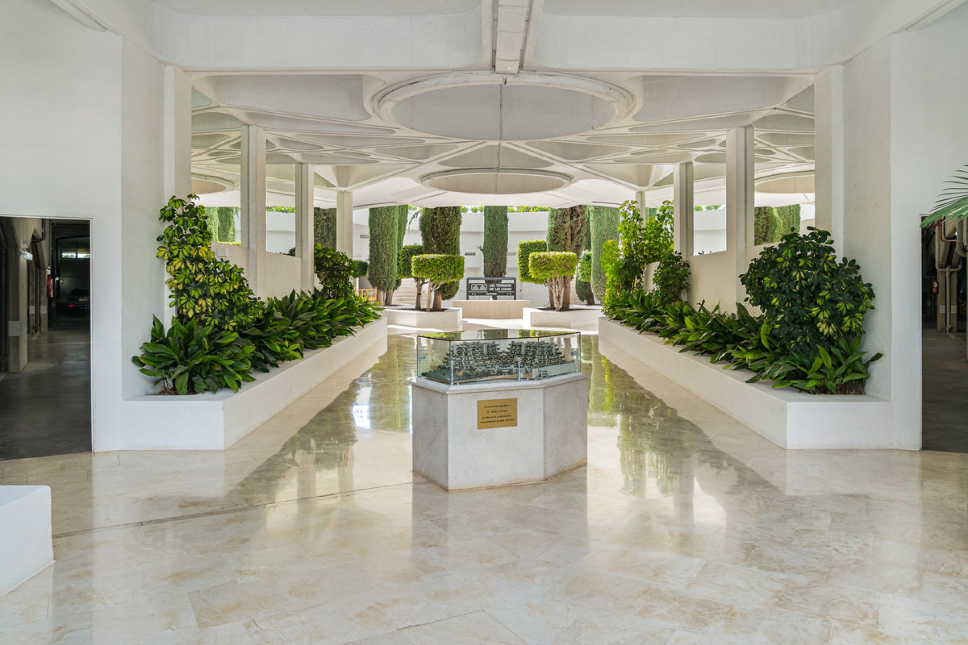 Resale - Apartment - Middle Floor Apartment - Marbella - The Golden Mile