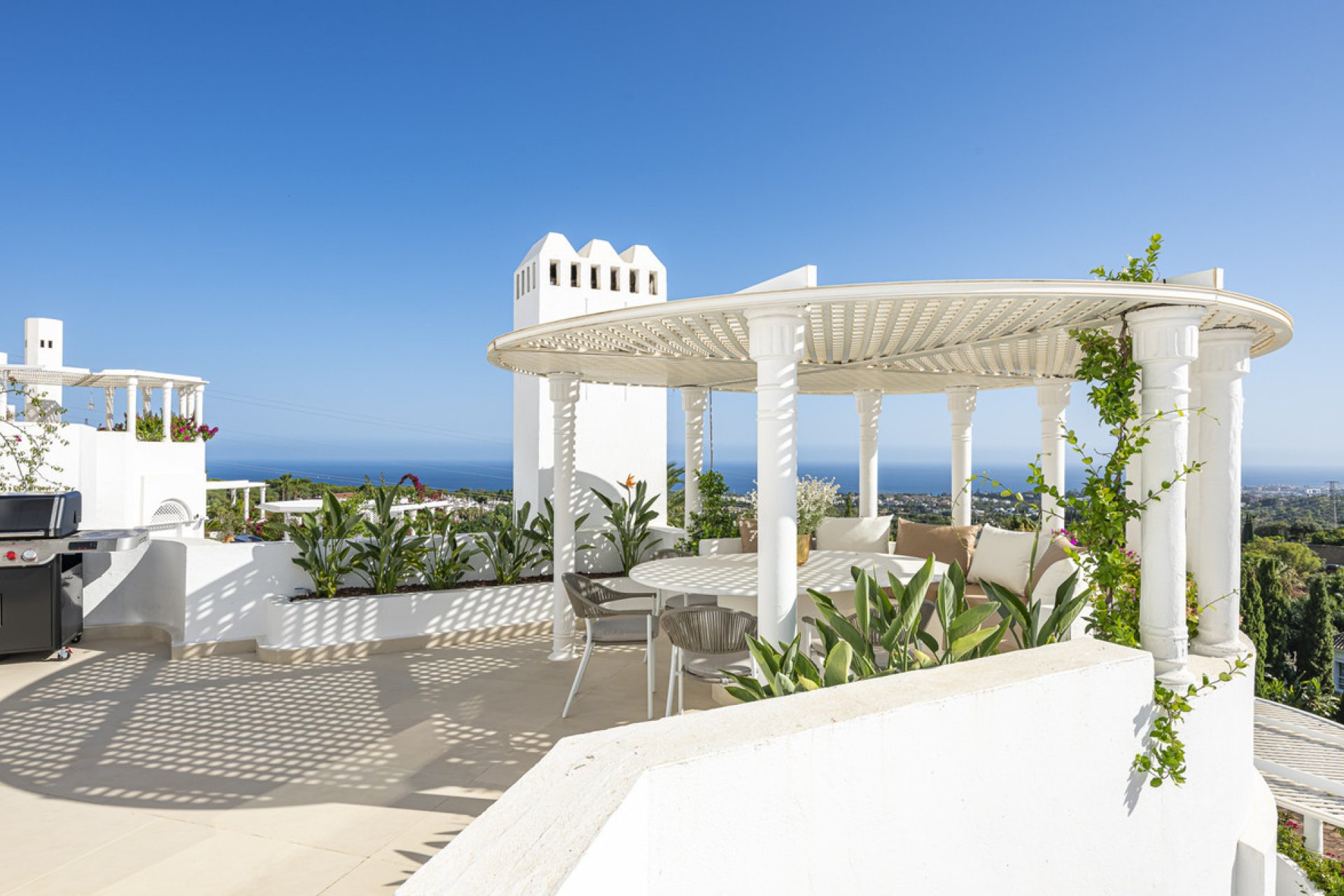 Resale - Apartment - Middle Floor Apartment - Marbella - The Golden Mile