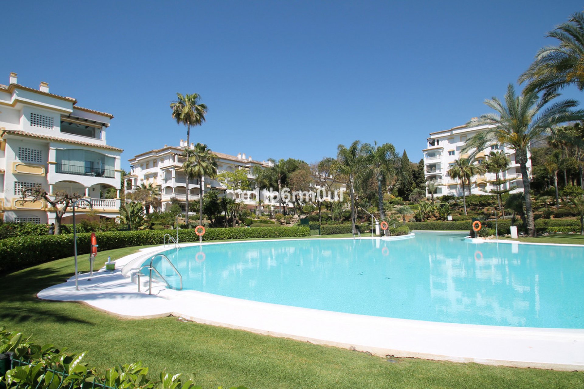 Resale - Apartment - Middle Floor Apartment - Marbella - The Golden Mile