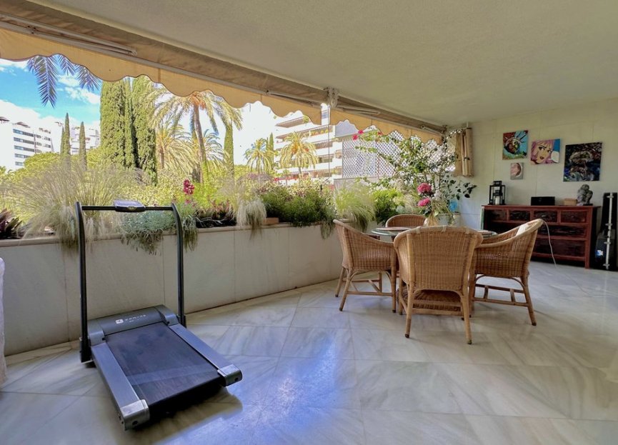 Resale - Apartment - Middle Floor Apartment - Marbella - The Golden Mile