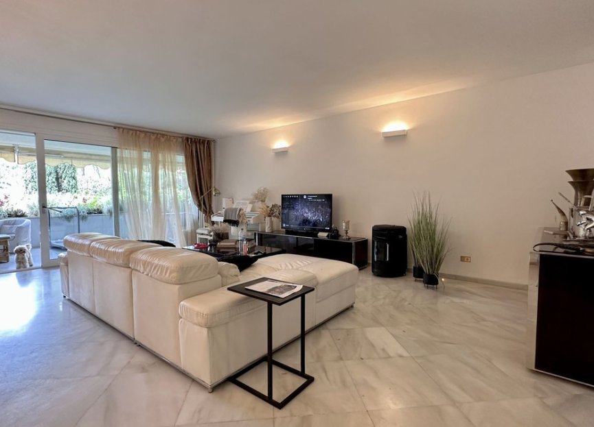 Resale - Apartment - Middle Floor Apartment - Marbella - The Golden Mile