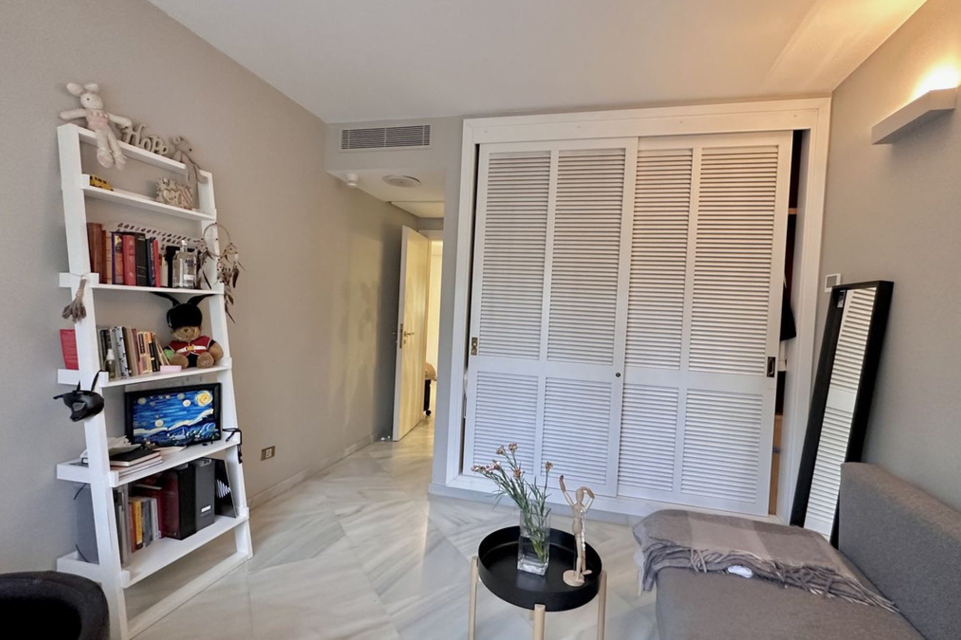 Resale - Apartment - Middle Floor Apartment - Marbella - The Golden Mile