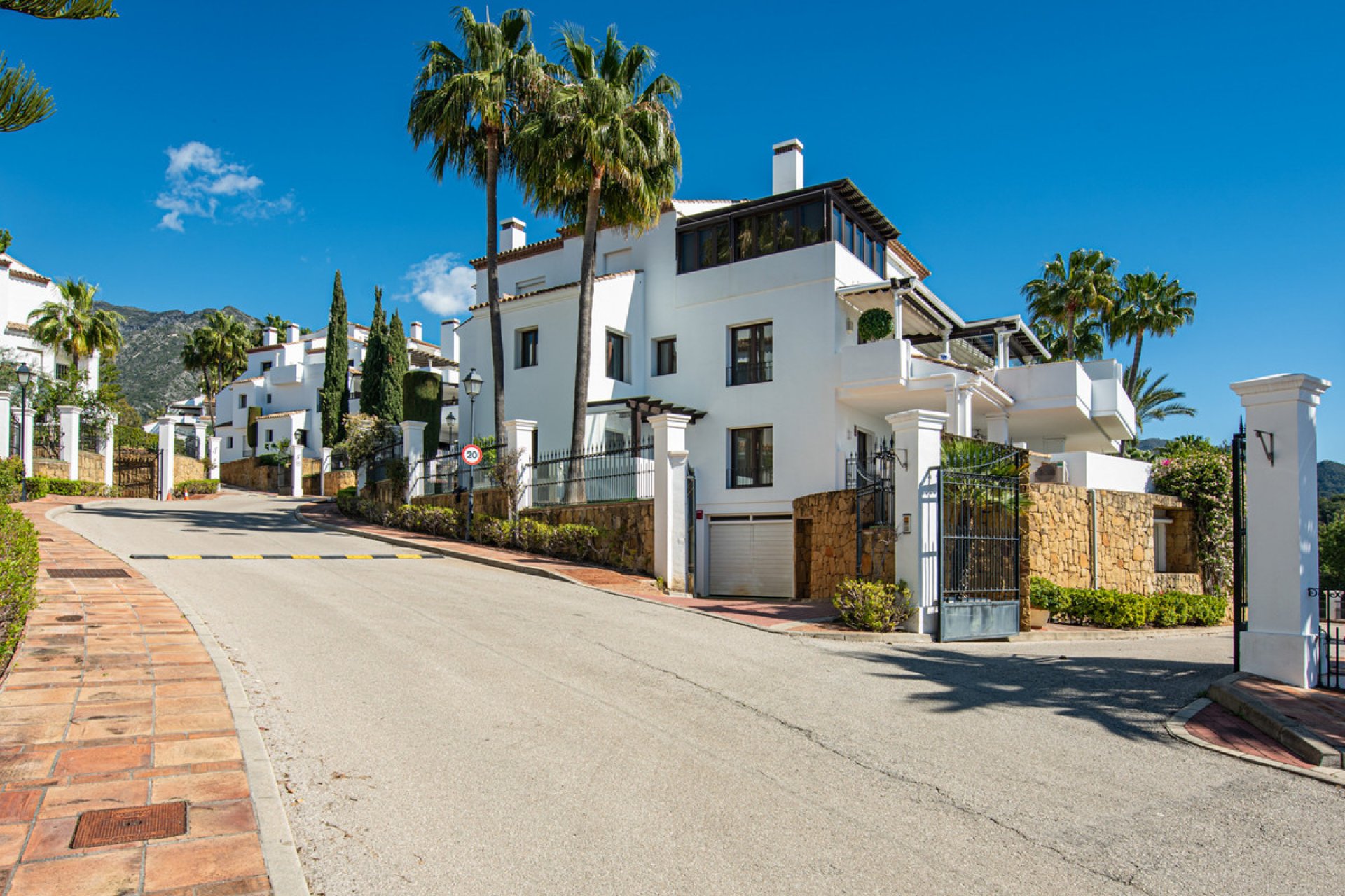 Resale - Apartment - Middle Floor Apartment - Marbella - The Golden Mile