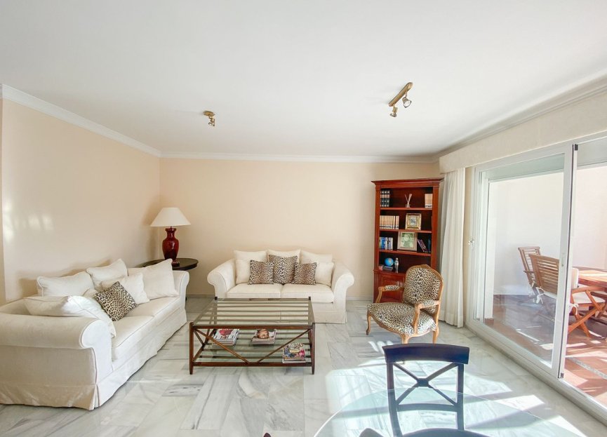 Resale - Apartment - Middle Floor Apartment - Marbella - The Golden Mile