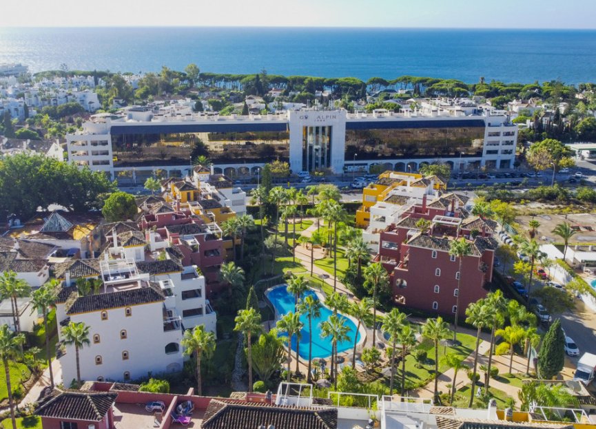 Resale - Apartment - Middle Floor Apartment - Marbella - The Golden Mile