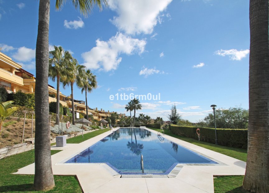 Resale - Apartment - Middle Floor Apartment - Marbella - The Golden Mile