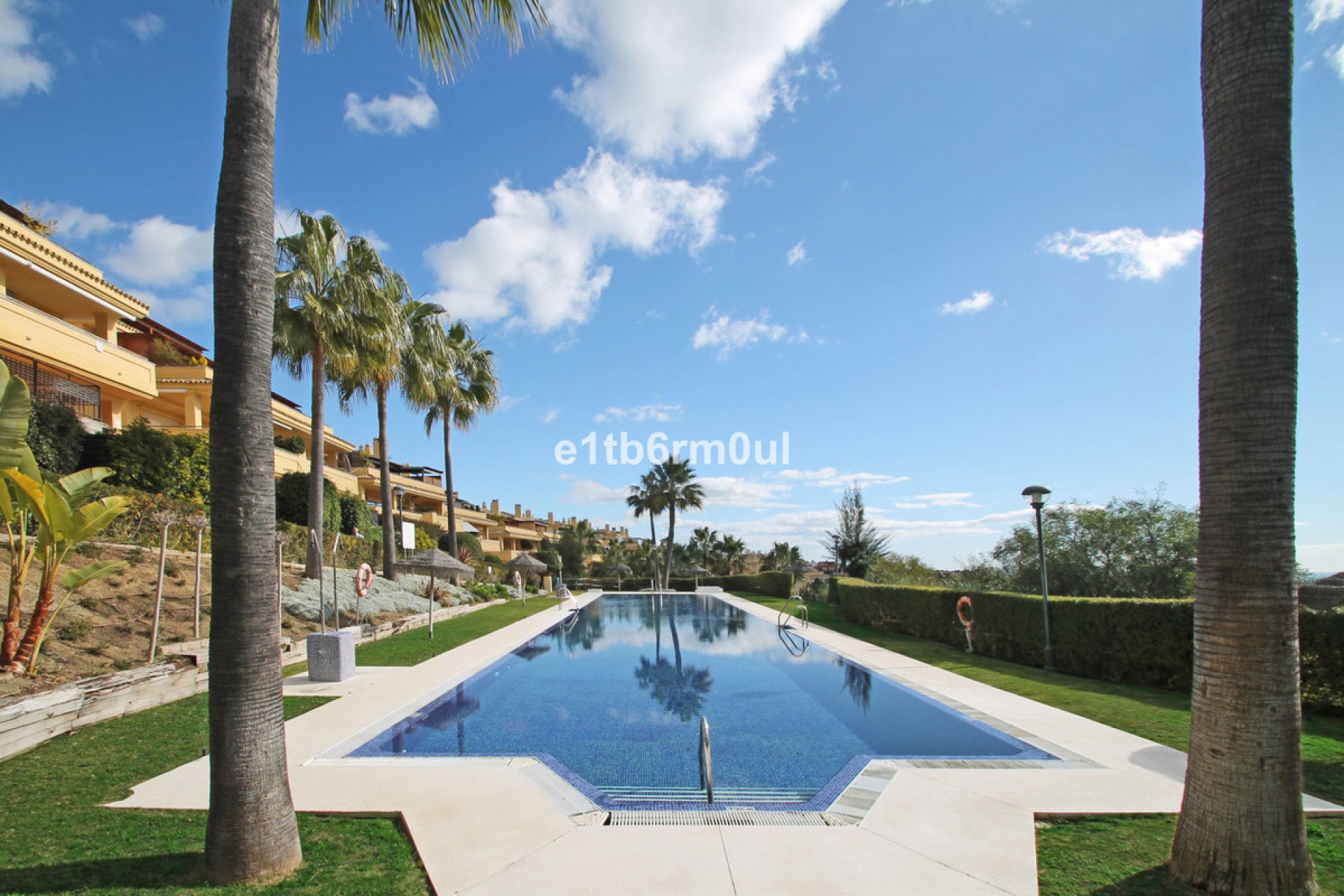 Resale - Apartment - Middle Floor Apartment - Marbella - The Golden Mile