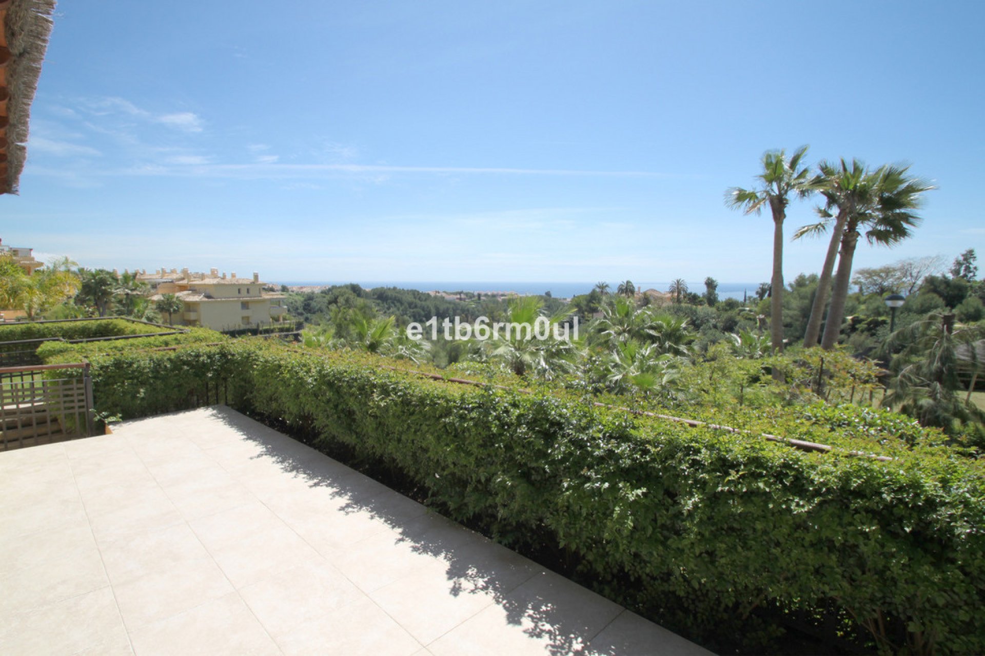 Resale - Apartment - Middle Floor Apartment - Marbella - The Golden Mile