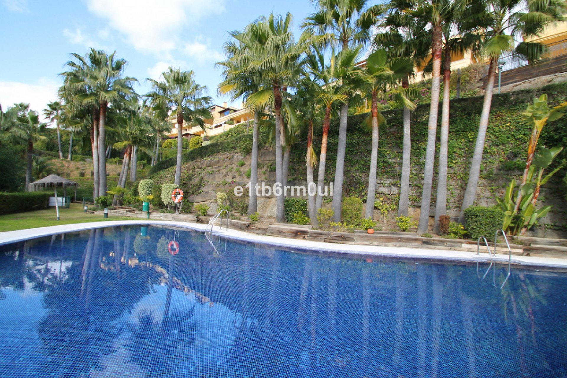 Resale - Apartment - Middle Floor Apartment - Marbella - The Golden Mile