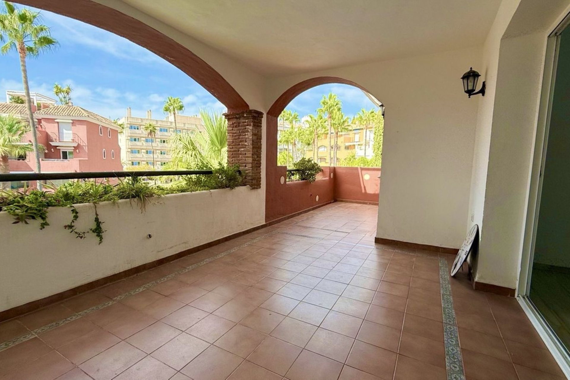 Resale - Apartment - Middle Floor Apartment - Marbella - The Golden Mile