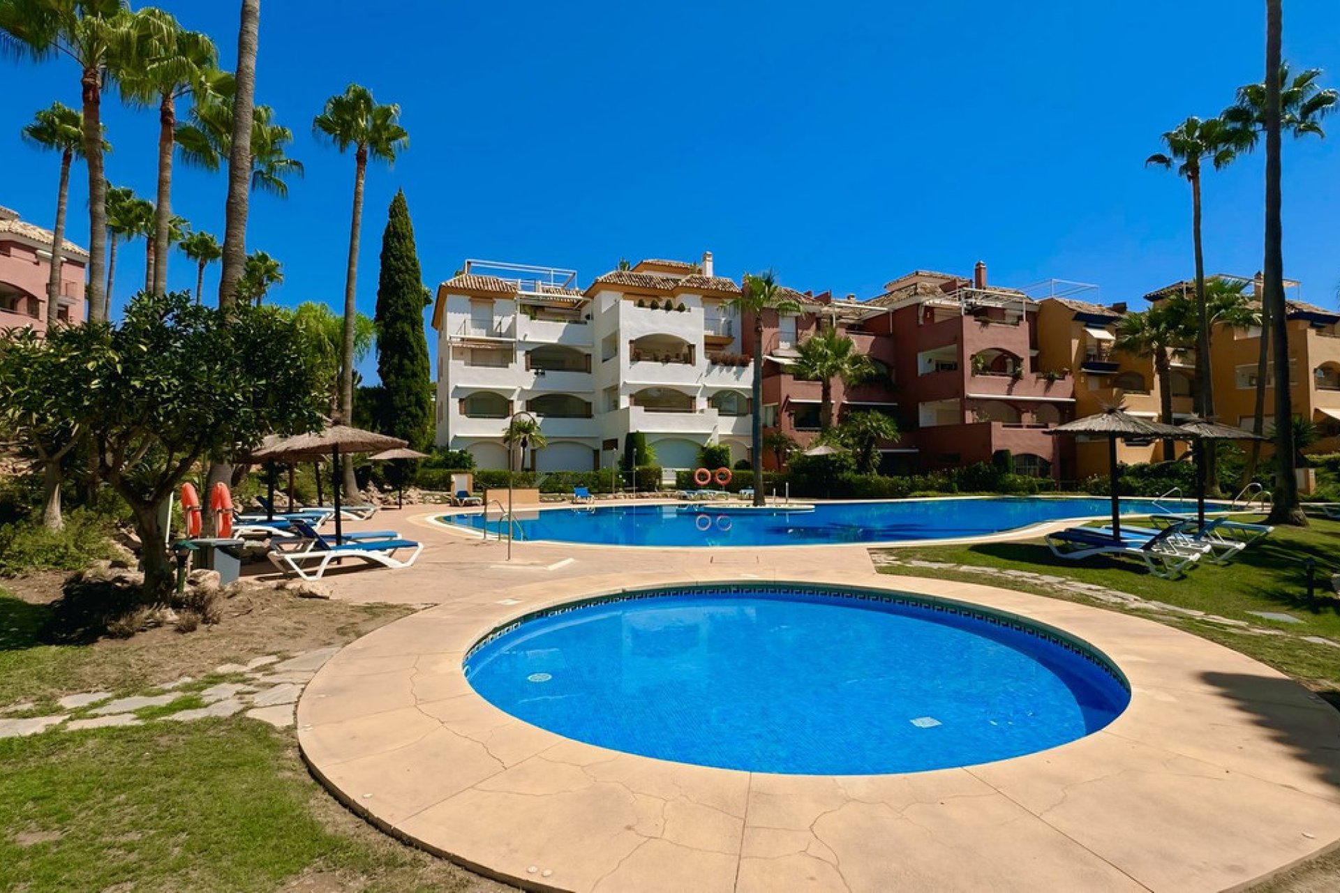 Resale - Apartment - Middle Floor Apartment - Marbella - The Golden Mile