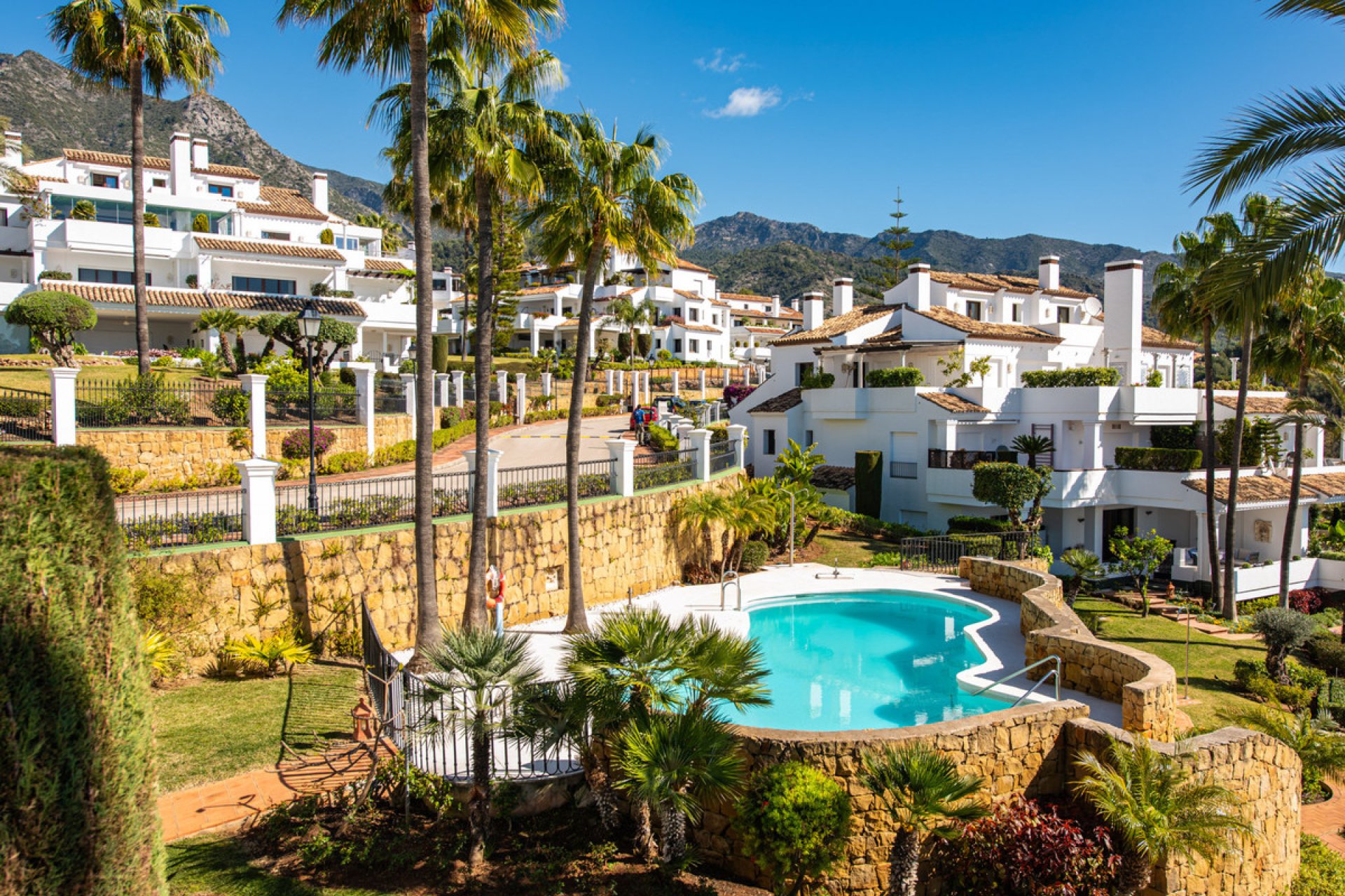 Resale - Apartment - Middle Floor Apartment - Marbella - The Golden Mile