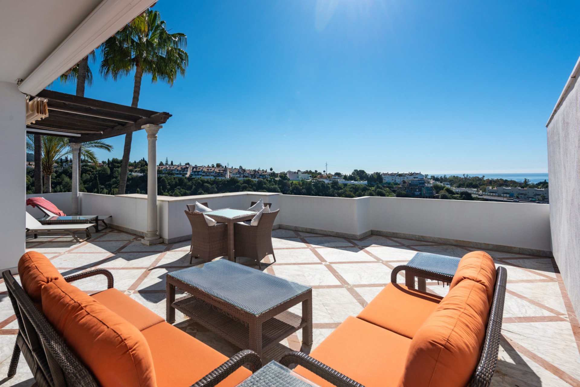 Resale - Apartment - Middle Floor Apartment - Marbella - The Golden Mile