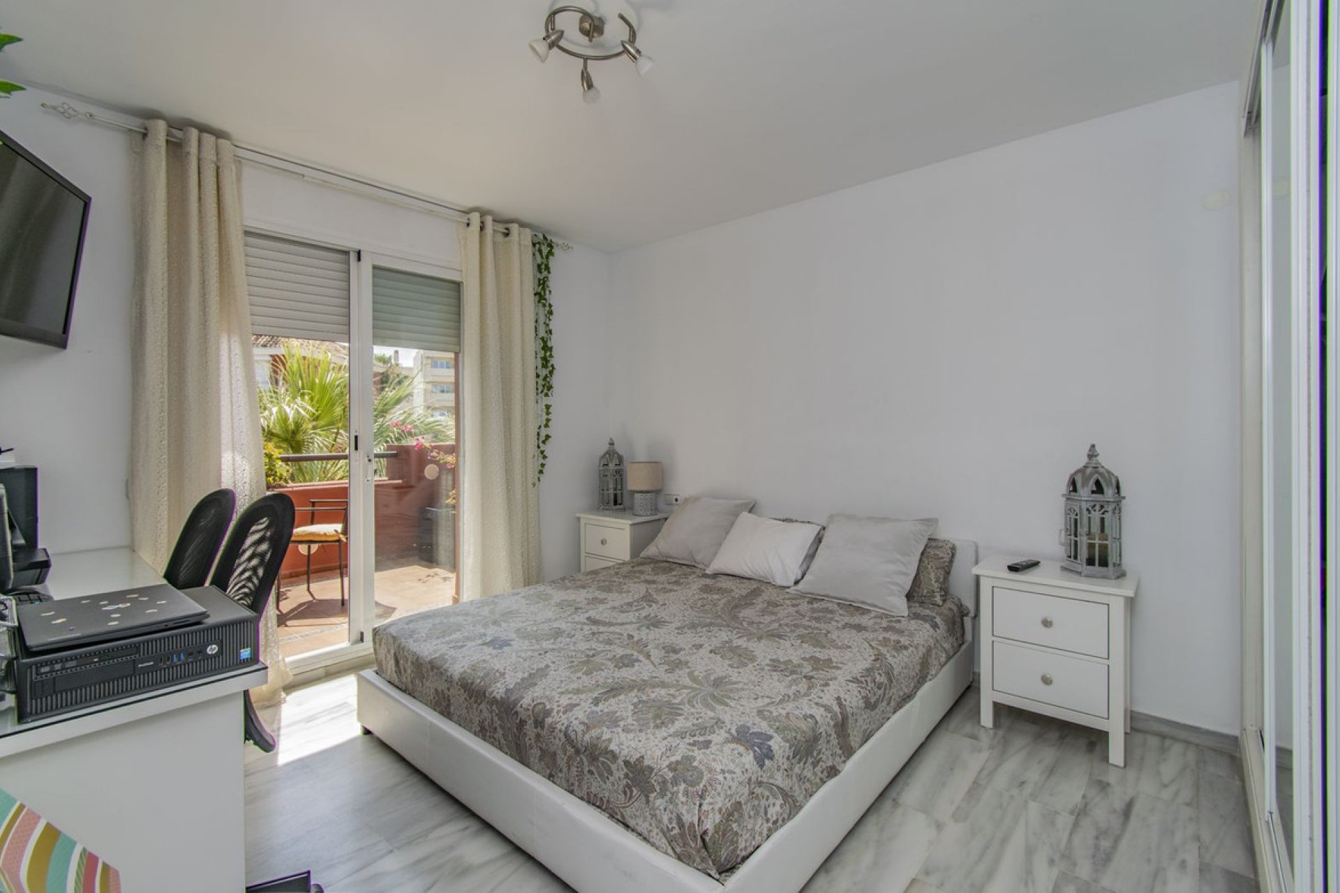 Resale - Apartment - Middle Floor Apartment - Marbella - The Golden Mile