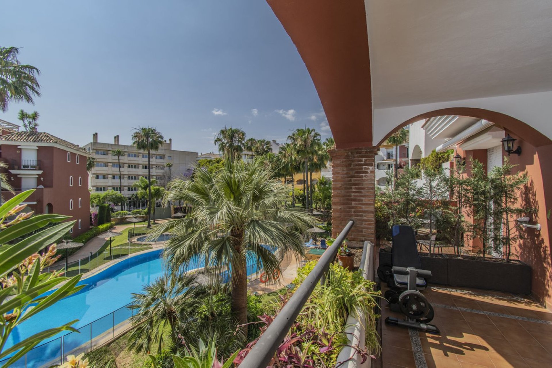 Resale - Apartment - Middle Floor Apartment - Marbella - The Golden Mile