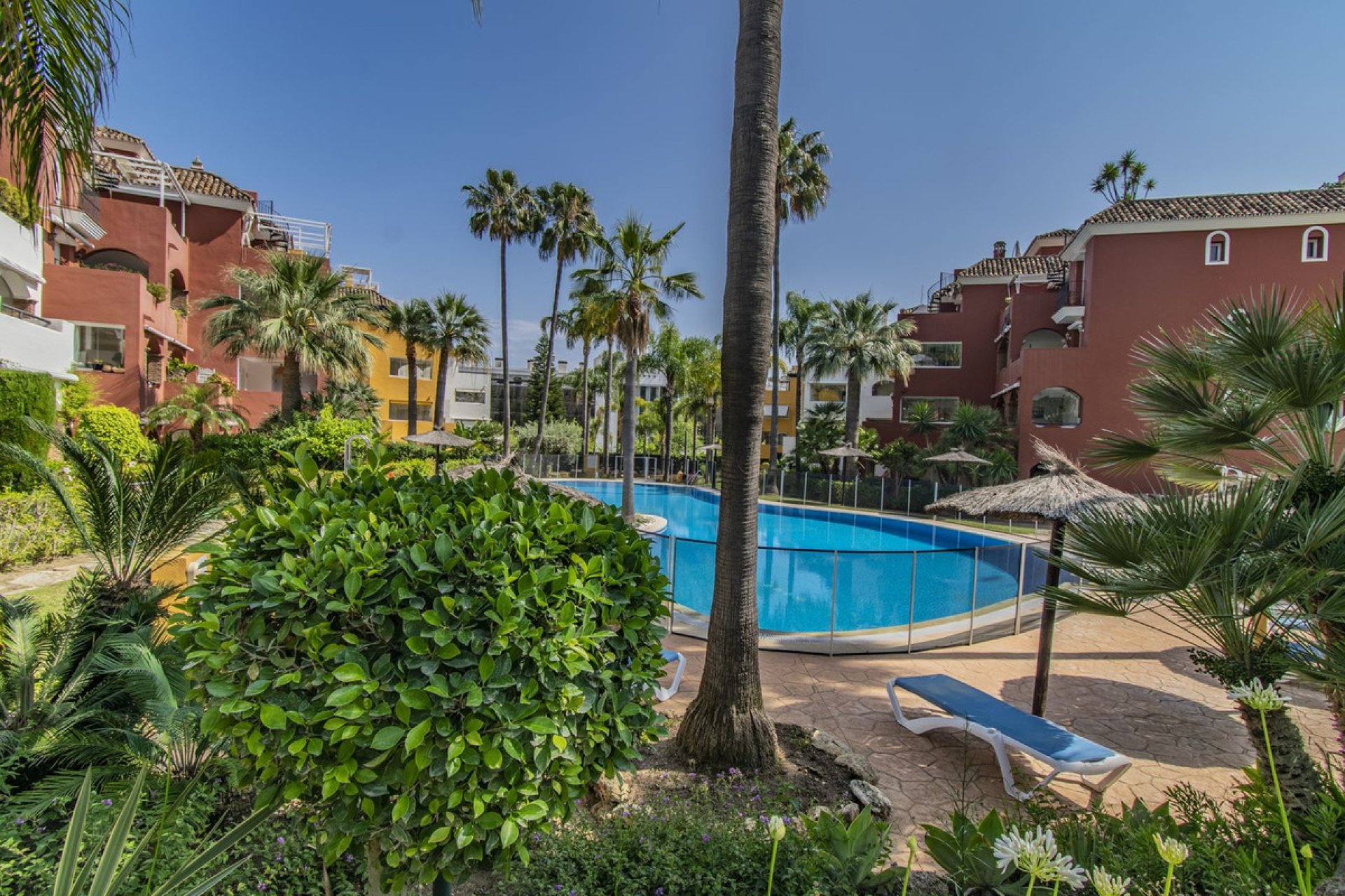 Resale - Apartment - Middle Floor Apartment - Marbella - The Golden Mile