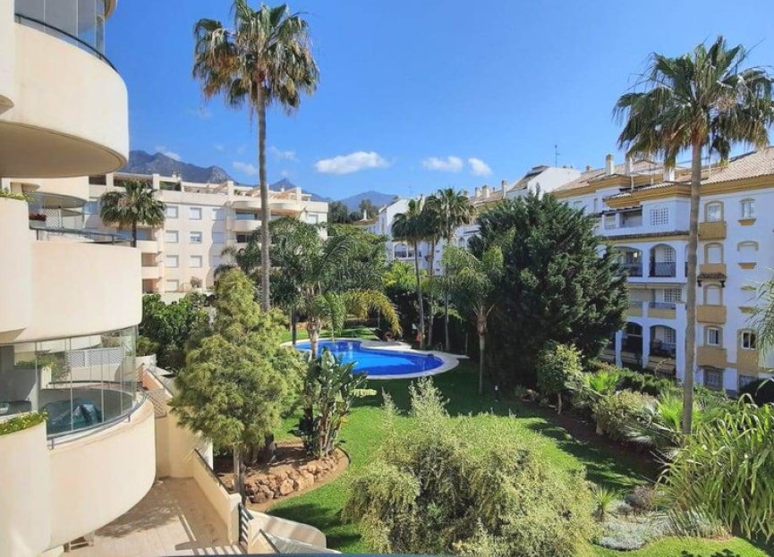 Resale - Apartment - Middle Floor Apartment - Marbella - The Golden Mile