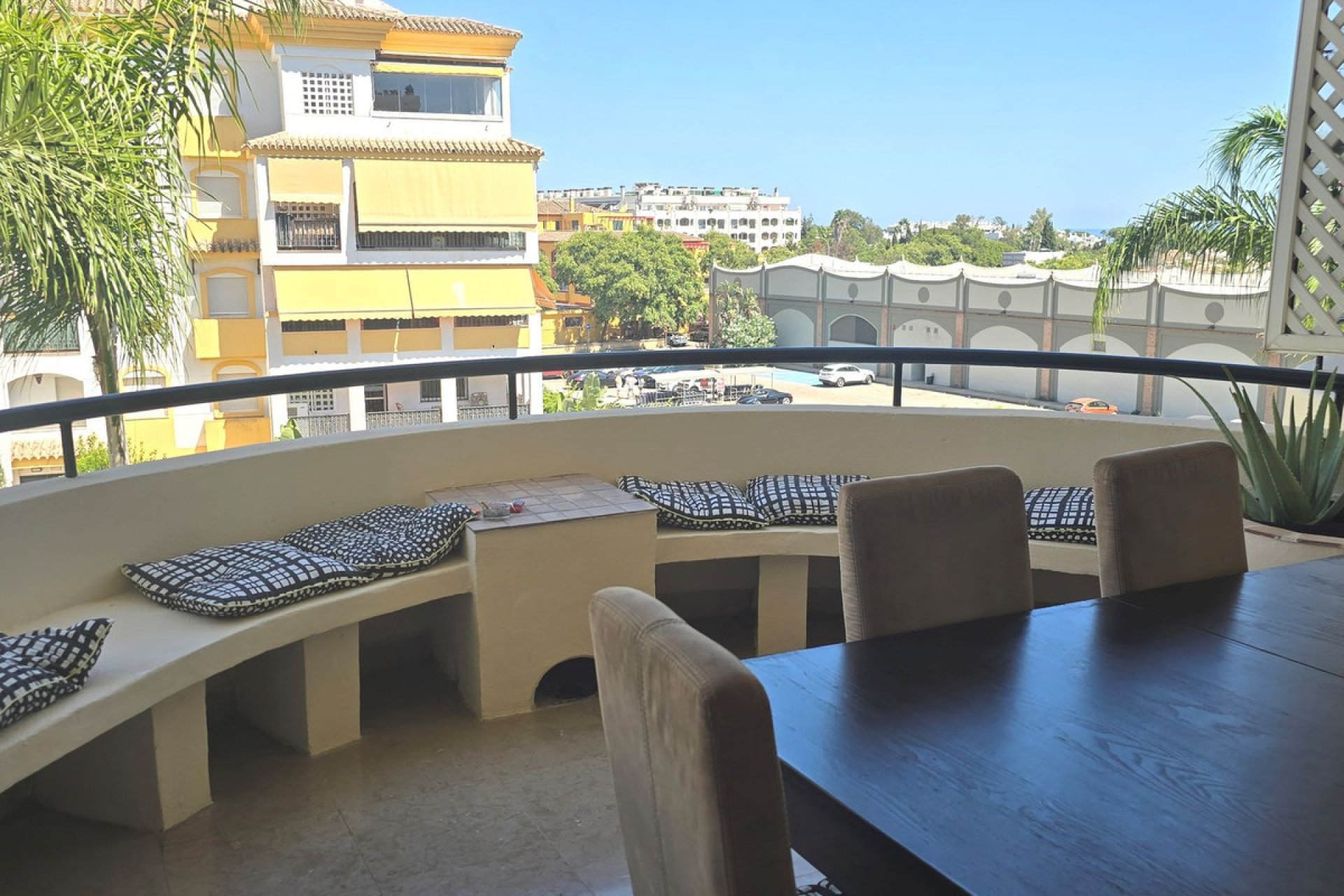 Resale - Apartment - Middle Floor Apartment - Marbella - The Golden Mile